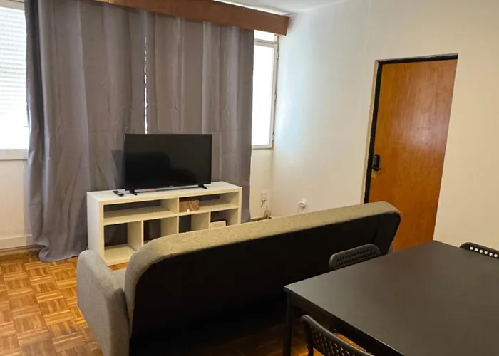 Privada Jerez 2 Homestay *